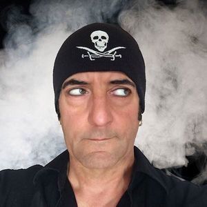 Meet your Posher, Eric